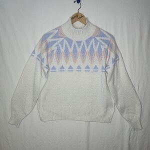 Mexx Ladies Long White Sleeved Sweater With Pattern Size Medium